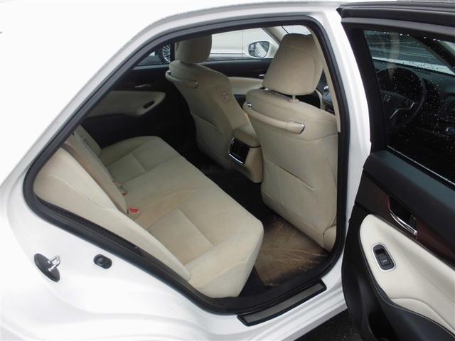 クラウンハイブリッド ロイヤルサルーン　点検記録簿　１オーナー車　フルセグテレビ　Ｂカメラ　盗難防止システム　スマキー　オートクルーズコントロール　ＥＴＣ付き　アルミホイール　カーテンエアバッグ　エアコン　ＨＤＤナビゲーション　ＰＷ　ＡＢＳ（12枚目）