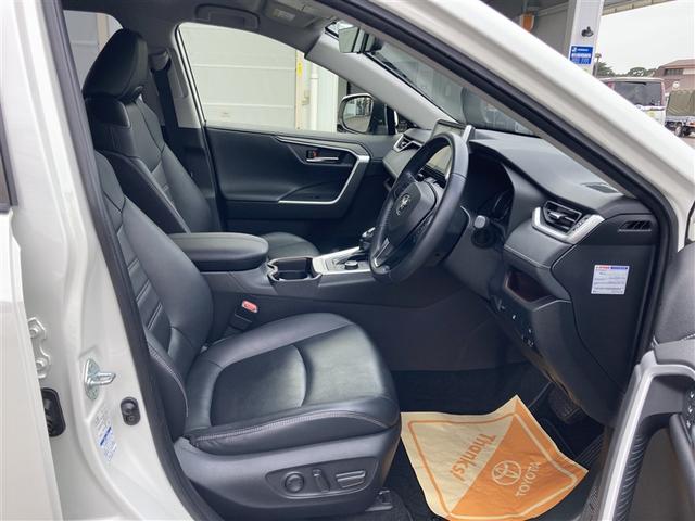 ＲＡＶ４ Ｇ　Ｚパッケージ　インテリジェントクリアランスソナー　整備記録簿　ＡＷＤ　ＬＥＤライト　アルミホイル　オートクルーズ　横滑り防止装置　バックガイドモニター　盗難防止装置　デュアルエアバッグ　キーレス　ＡＢＳ　１オーナー（17枚目）