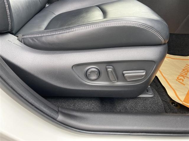 ＲＡＶ４ Ｇ　Ｚパッケージ　インテリジェントクリアランスソナー　整備記録簿　ＡＷＤ　ＬＥＤライト　アルミホイル　オートクルーズ　横滑り防止装置　バックガイドモニター　盗難防止装置　デュアルエアバッグ　キーレス　ＡＢＳ　１オーナー（18枚目）