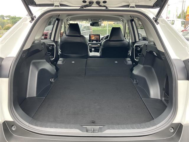 ＲＡＶ４ Ｇ　Ｚパッケージ　インテリジェントクリアランスソナー　整備記録簿　ＡＷＤ　ＬＥＤライト　アルミホイル　オートクルーズ　横滑り防止装置　バックガイドモニター　盗難防止装置　デュアルエアバッグ　キーレス　ＡＢＳ　１オーナー（21枚目）