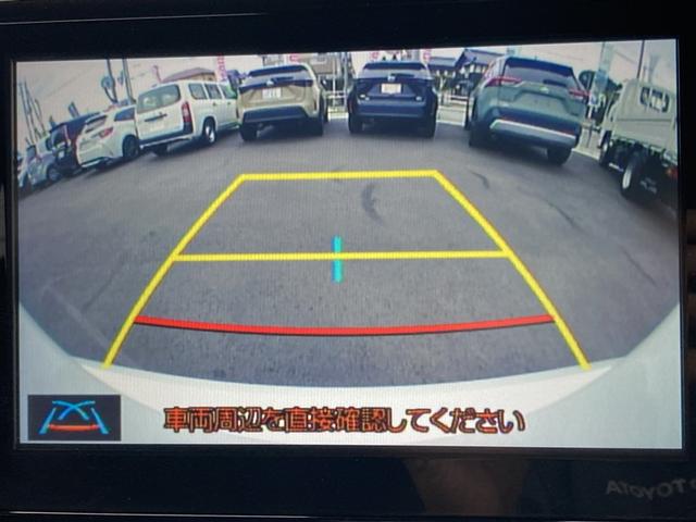 カローラスポーツ ハイブリッドＧ　Ｚ　前後誤発進抑制　盗難防止　スマートキーシステム　Ｂモニ　オートクルーズ　ＬＥＤライト　エアバック　ＴＶ　オートエアコン　地デジ　ＡＷ　デュアルエアバッグ　整備記録簿　キーレス　パワステ　ドラレコ付（13枚目）
