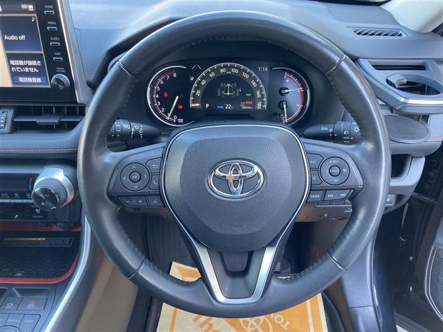 ＲＡＶ４ アドベンチャー　オフロードパッケージ　パワーウインドウ　ＡＡＣ　アルミホイール　記録簿付　キーフリー　ＬＥＤランプ　クルコン　スマートキ　メモリナビ　運転席パワーシート　地デジ　横滑り防止装置　ＡＢＳ　盗難防止装置　ＰＳ　エアバッグ（8枚目）
