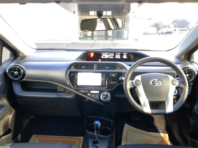 アクア S スマートキープッシュスタート キーレスエントリ LEDヘッドライト フルセグ地デジ イモビ ナビ&TV ワンオーナー車 オートエアコン デュアルエアバック ESC Bカメラ パワーウィンドウ SRS(7枚目)