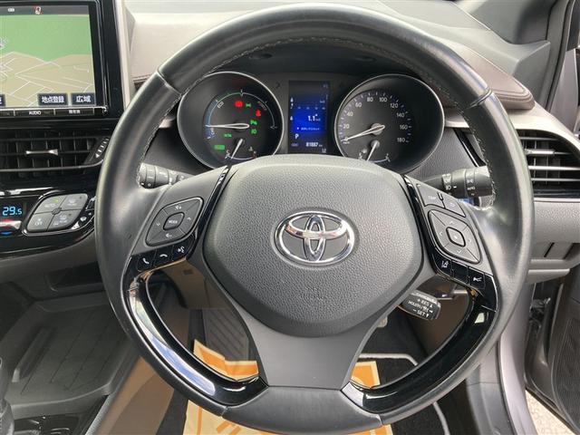 Ｃ－ＨＲ Ｇ　ＬＥＤエディション　整備記録簿　プリクラッシュセーフティー　横滑り防止機能　Ｂカメ　地デジ　ＬＥＤヘッドライト　ドラレコ付き　盗難防止装置　ＡＡＣ　スマートキー　ＤＶＤ再生可　デュアルエアバッグ　ワンオーナー　キーフリー（8枚目）