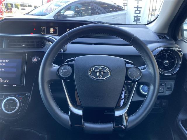 アクア クロスオーバー　Ｂカメラ　地デジ　イモビライザー　ナビＴＶ　エアコン　１オ－ナ－　ＥＳＣ　記録簿　アルミホイール　キーフリー　ＥＴＣ　パワーステアリング　パワーウィンドウ　メモリーナビ　ＡＢＳ　スマ－トキ－（9枚目）