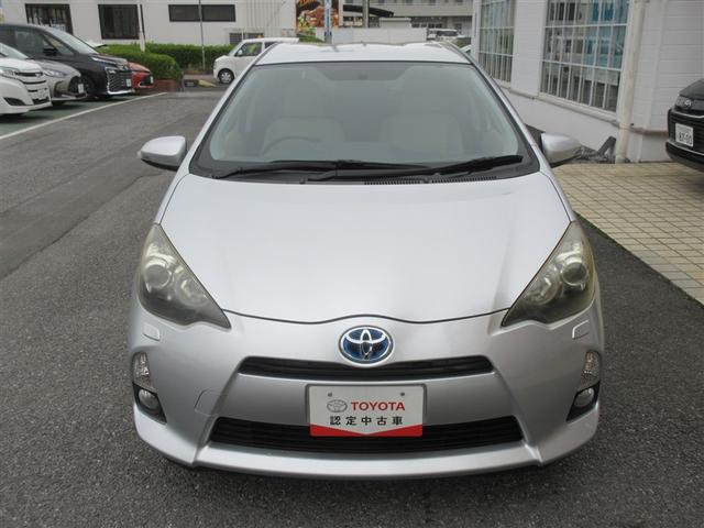 アクア Ｓ　スマートキープッシュスタート　キーレスエントリ　ＬＥＤヘッドライト　フルセグ地デジ　イモビ　ナビ＆ＴＶ　ワンオーナー車　オートエアコン　デュアルエアバック　ＥＳＣ　パワーウィンドウ　ＥＴＣ　ＳＲＳ（8枚目）