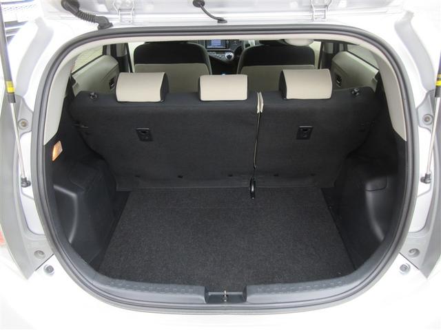 アクア Ｓ　スマートキープッシュスタート　キーレスエントリ　ＬＥＤヘッドライト　フルセグ地デジ　イモビ　ナビ＆ＴＶ　ワンオーナー車　オートエアコン　デュアルエアバック　ＥＳＣ　パワーウィンドウ　ＥＴＣ　ＳＲＳ（10枚目）