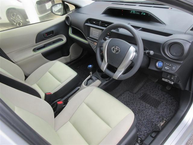 アクア Ｓ　スマートキープッシュスタート　キーレスエントリ　ＬＥＤヘッドライト　フルセグ地デジ　イモビ　ナビ＆ＴＶ　ワンオーナー車　オートエアコン　デュアルエアバック　ＥＳＣ　パワーウィンドウ　ＥＴＣ　ＳＲＳ（13枚目）