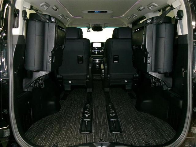 アルファードハイブリッド ＳＲ　Ｃパッケージ　カーナビ　点検記録簿　バックモニター　オートエアコン　横滑り防止機能　ＡＢＳ　イモビ　アルミ　ドライブレコーダー　４ＷＤ　３列シート　メモリーナビ　キーフリー　スマートキ　ＥＴＣ　ＤＶＤ再生（18枚目）