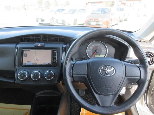 カローラアクシオ １．５Ｘ　ワンオーナー車　パワーウィンドウ　キーレス　パワーステアリング　点検記録簿　エアバッグ　ＴＶ＆ナビ　ＡＢＳ　バックモニター　エアコン　衝突被害軽減システム　ダブルエアバッグ　ドラレコ　ワンセグテレビ（9枚目）