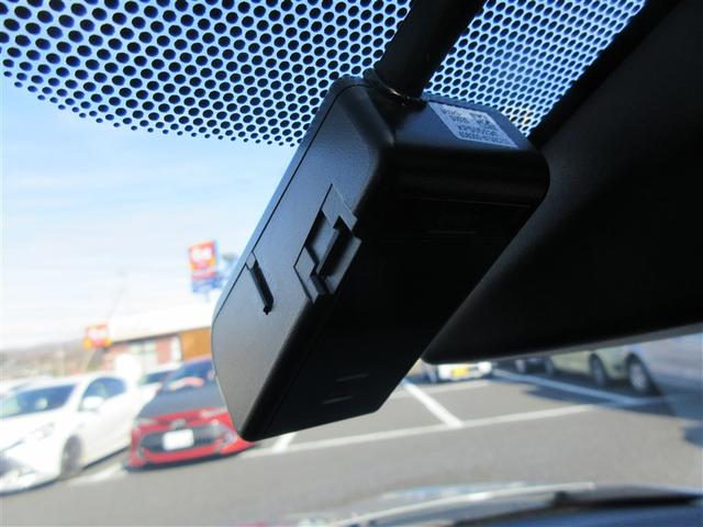 カローラアクシオ １．５Ｘ　ワンオーナー車　パワーウィンドウ　キーレス　パワーステアリング　点検記録簿　エアバッグ　ＴＶ＆ナビ　ＡＢＳ　バックモニター　エアコン　衝突被害軽減システム　ダブルエアバッグ　ドラレコ　ワンセグテレビ（14枚目）