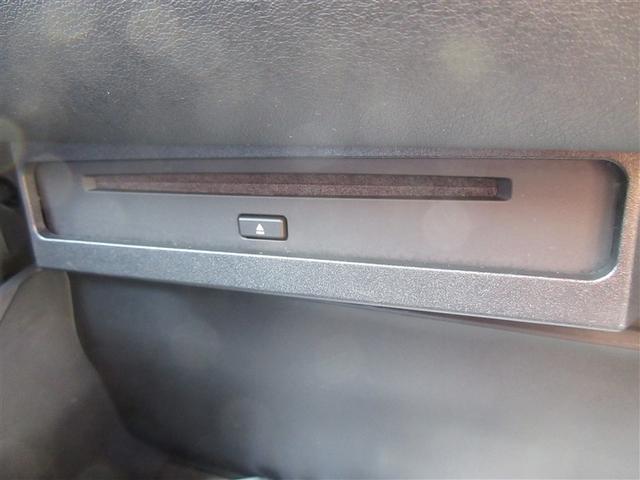 ヴォクシー ハイブリッドＳ－Ｇ　リアオートエアコン　地デジ　クルコン　Ｂカメラ　横滑防止装置　ＬＥＤヘッド　ＥＴＣ車載器　ワンオーナー車　両側自動ドア　キーレス　ナビ＆ＴＶ　アルミホイール　３列シート　スマートキー　メモリーナビ（15枚目）