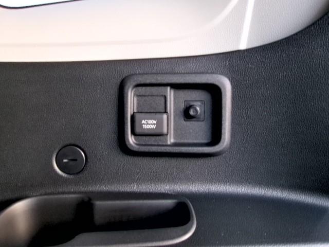 シエンタ ハイブリッドZ TSS ワンオーナ エアバック アルミ キーレスエントリー ナビTV イモビライザー 整備記録簿 LEDヘッドライト ETC車載器 横滑り防止 スマートキー オートエアコン サイドエアバッグ WSRS(15枚目)