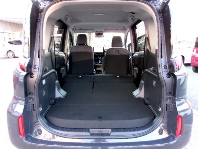 シエンタ ハイブリッドZ TSS ワンオーナ エアバック アルミ キーレスエントリー ナビTV イモビライザー 整備記録簿 LEDヘッドライト ETC車載器 横滑り防止 スマートキー オートエアコン サイドエアバッグ WSRS(16枚目)