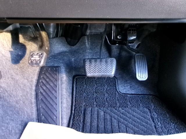 シエンタ ハイブリッドZ TSS ワンオーナ エアバック アルミ キーレスエントリー ナビTV イモビライザー 整備記録簿 LEDヘッドライト ETC車載器 横滑り防止 スマートキー オートエアコン サイドエアバッグ WSRS(28枚目)