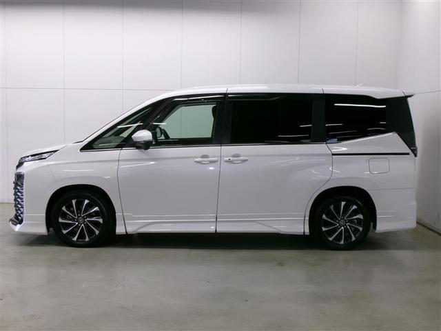 ヴォクシー Ｓ－Ｚ　スマートキープッシュスタート　両側電動パワースライドドア　パワーウインドウ　ＥＴＣ車載器　ＬＥＤライト　アルミホイール　盗難防止装置　横滑り防止機能　キーフリー　ナビＴＶ　クルーズコントロール　ＡＢＳ（3枚目）