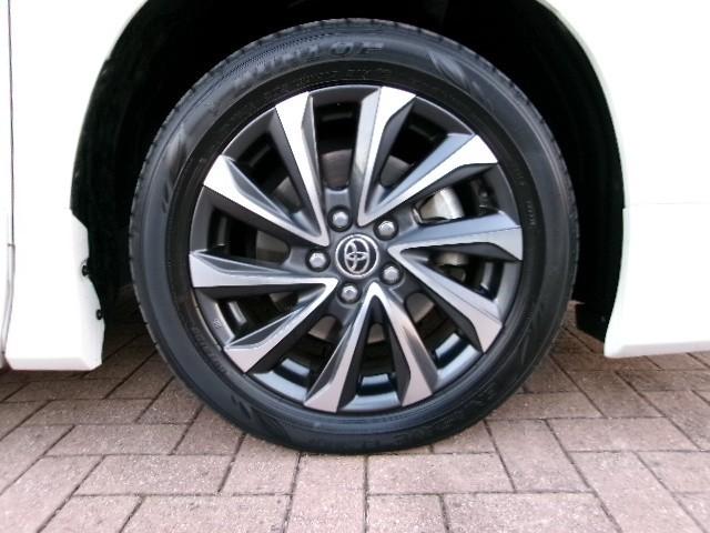 ヴォクシー Ｓ－Ｚ　スマートキープッシュスタート　両側電動パワースライドドア　パワーウインドウ　ＥＴＣ車載器　ＬＥＤライト　アルミホイール　盗難防止装置　横滑り防止機能　キーフリー　ナビＴＶ　クルーズコントロール　ＡＢＳ（8枚目）