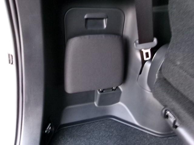 ヴォクシー Ｓ－Ｚ　スマートキープッシュスタート　両側電動パワースライドドア　パワーウインドウ　ＥＴＣ車載器　ＬＥＤライト　アルミホイール　盗難防止装置　横滑り防止機能　キーフリー　ナビＴＶ　クルーズコントロール　ＡＢＳ（10枚目）