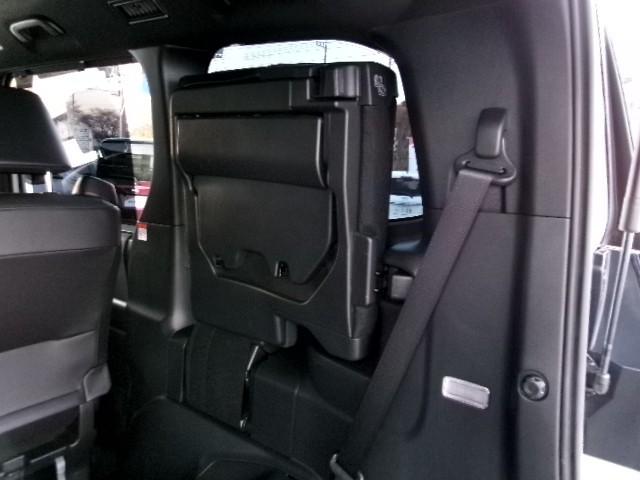 ヴォクシー Ｓ－Ｚ　スマートキープッシュスタート　両側電動パワースライドドア　パワーウインドウ　ＥＴＣ車載器　ＬＥＤライト　アルミホイール　盗難防止装置　横滑り防止機能　キーフリー　ナビＴＶ　クルーズコントロール　ＡＢＳ（11枚目）