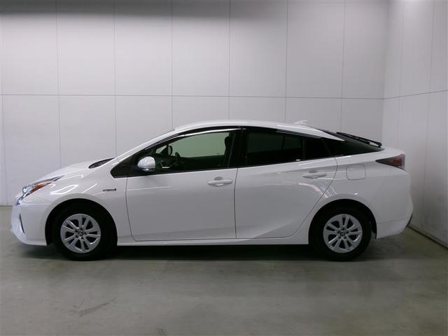 プリウス Ｓ　ＬＥＤヘット　盗難防止システム　スマキー　ＡＣ　ナビ＆ＴＶ　ドライブレコーダー　横滑り防止システム　ＥＴＣ車載器　アルミホイール　運転席パワーウィンドウ　サイドエアバック　メモリーナビゲーション（3枚目）