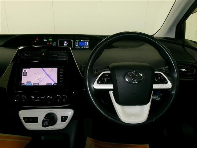 プリウス Ｓ　ＬＥＤヘット　盗難防止システム　スマキー　ＡＣ　ナビ＆ＴＶ　ドライブレコーダー　横滑り防止システム　ＥＴＣ車載器　アルミホイール　運転席パワーウィンドウ　サイドエアバック　メモリーナビゲーション（7枚目）