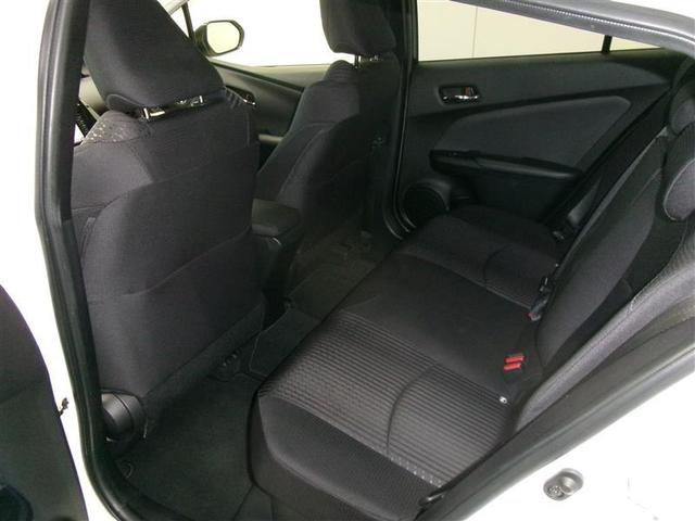 プリウス Ｓ　ＬＥＤヘット　盗難防止システム　スマキー　ＡＣ　ナビ＆ＴＶ　ドライブレコーダー　横滑り防止システム　ＥＴＣ車載器　アルミホイール　運転席パワーウィンドウ　サイドエアバック　メモリーナビゲーション（16枚目）