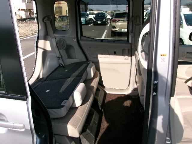 デイズルークス Ｘ　片側自動ドア　メンテナンスノート　エコモード　スマ－トキ－　助手席エアバック　ナビＴＶ　イモビライザー　運転席エアバッグ　パワステ　ベンチシート　メモリーナビ　ＡＢＳ　キーレスエントリー　ワンオ－ナ－（12枚目）