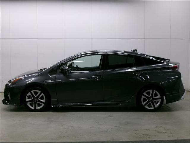 プリウス Ａプレミアム　ツーリングセレクション　横滑り防止機能　皮シート　運転席パワーシート　エアコン　１オナ　パワーウィンドウ　ナビ＆ＴＶ　ＬＥＤライト　盗難防止装置　スマートキー＆プッシュスタート　キーレス　ＥＴＣ　アルミホイール　１００Ｖ電源（3枚目）