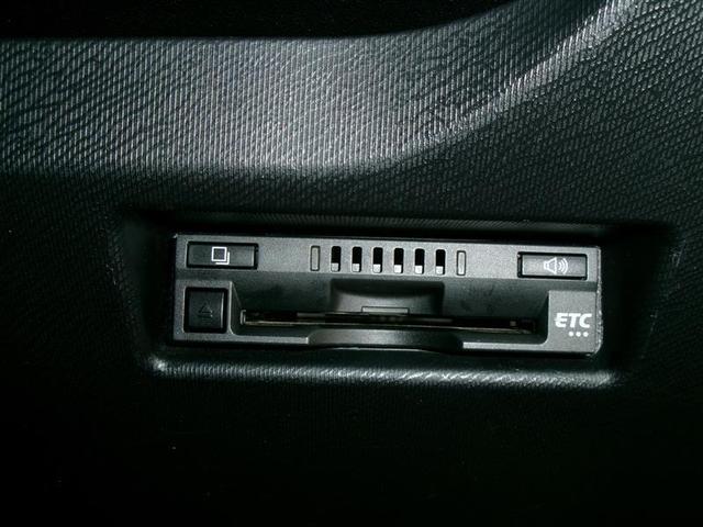 アクア G G’s ETC付き ブレーキサポート キーレス 運転席助手席エアバック 横滑防止 ナビTV パワーステアリング アルミホイール パワーウィンドウ ABS エアコン ワンセグテレビ LED メモリーナビ(13枚目)