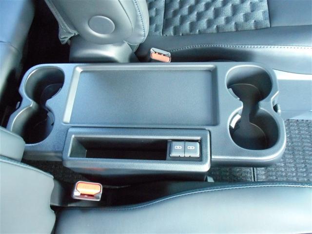 ヴォクシー ハイブリッドS-Z パワーウィンドウ テレビ インテリキー 横滑防止装置 地デジTV アクティブクルーズコントロール フルオートエアコン リアカメラ エアバッグ ABS 100V充電 アルミホイール キーレス PS(20枚目)