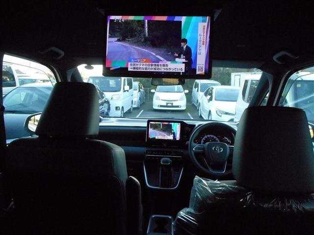 ヴォクシー ハイブリッドS-Z パワーウィンドウ テレビ インテリキー 横滑防止装置 地デジTV アクティブクルーズコントロール フルオートエアコン リアカメラ エアバッグ ABS 100V充電 アルミホイール キーレス PS(31枚目)