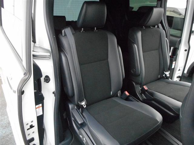 ノア Ｓｉ　ダブルバイビーＩＩＩ　バックＭ　両側オートスライドドア　イモビライザー　プリクラッシュＳ　ＬＥＤヘッドライト　キーレス　エアバッグ　オートエアコン　デュアルエアバック　１オーナー　アルミホイール　ＡＢＳ　スマートキー（14枚目）