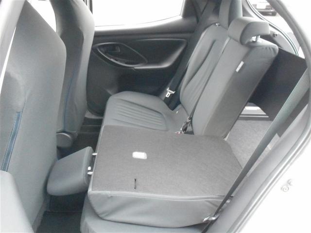 ヤリス ハイブリッドＸ　ナビ＆ＴＶ　バックモニター　ワイヤレスキー　ＡＢＳ　オートクルーズ　フルセグ　Ｗエアバック　パワーウィンドウ　オートエアコン　ＥＴＣ　エアバック　メモリーナビ　パワーステアリング　衝突被害軽減装置（19枚目）