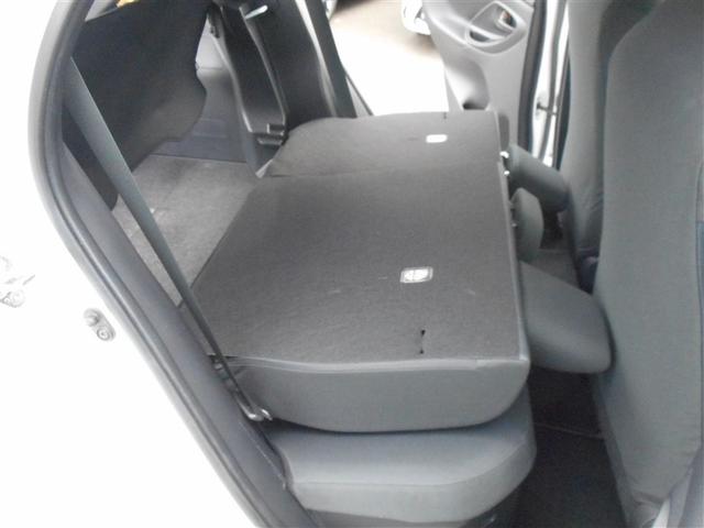 ヤリス ハイブリッドＸ　ナビ＆ＴＶ　バックモニター　ワイヤレスキー　ＡＢＳ　オートクルーズ　フルセグ　Ｗエアバック　パワーウィンドウ　オートエアコン　ＥＴＣ　エアバック　メモリーナビ　パワーステアリング　衝突被害軽減装置（20枚目）