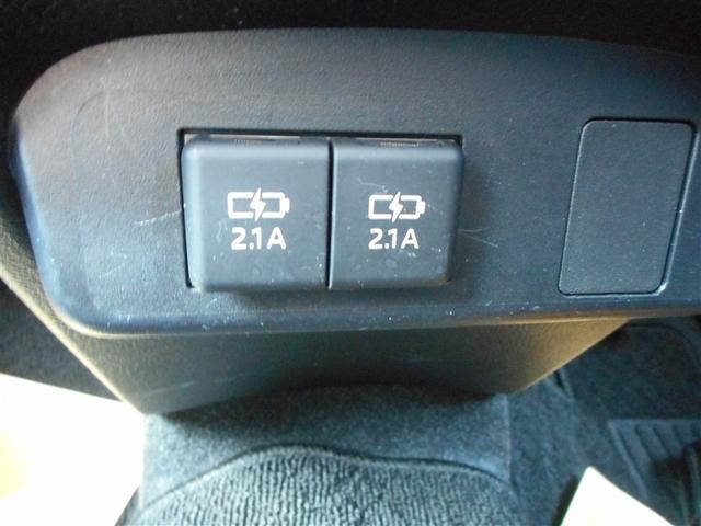 シエンタ ファンベースG イモビ パワステ 地デジTV デュアルエアバッグ 記録簿有 横滑り防止装置 エアバッグ ドライブレコーダー オートエアコン パワーウィンドウ ABS スマートキー ワンオーナー車 ETC メモリーナビ(14枚目)