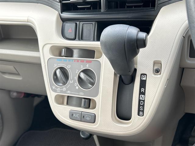 ムーヴ L SAIII ETC バックカメラ ナビ TV 衝突被害軽減システム キーレスエントリー アイドリングストップ 電動格納ミラー ベンチシート CVT 盗難防止システム ABS ESC CD DVD再生 USB(7枚目)