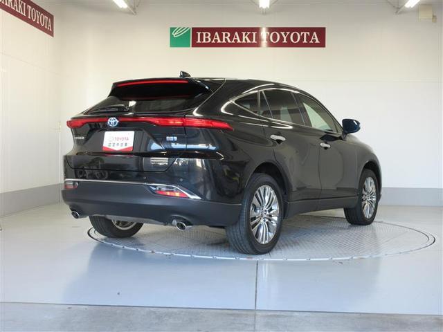 ハリアーハイブリッド Ｚ　クリアランスソナー　オートクルーズコントロール　レーンアシスト　パワーシート　衝突被害軽減システム　オートマチックハイビーム　オートライト　ＬＥＤヘッドランプ　電動リアゲート（3枚目）