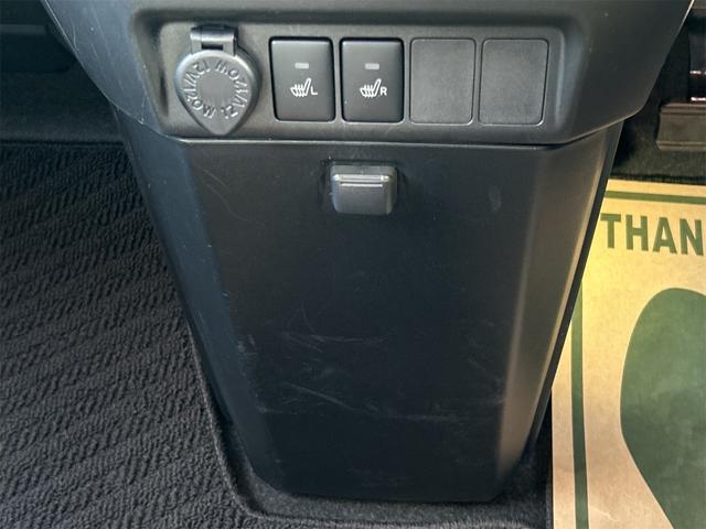 ルーミー カスタムG ドライブレコーダー ETC バックカメラ ナビ TV 両側電動スライドドア クリアランスソナー オートクルーズコントロール 衝突被害軽減システム アルミホイール オートマチックハイビーム オートライト(38枚目)