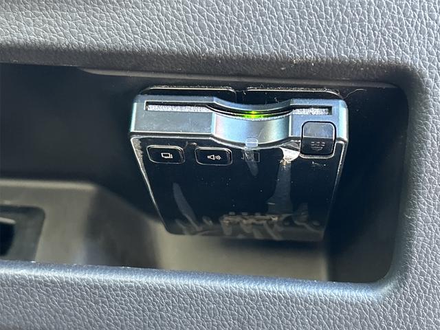 デイズルークス ライダー ETC 全周囲カメラ 両側電動スライドドア オートライト HID スマートキー アイドリングストップ 電動格納ミラー ベンチシート CVT 盗難防止システム ABS ESC CD(10枚目)