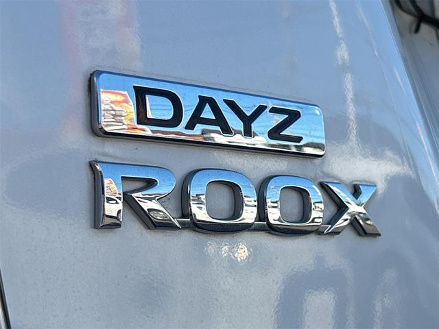 デイズルークス ライダー ETC 全周囲カメラ 両側電動スライドドア オートライト HID スマートキー アイドリングストップ 電動格納ミラー ベンチシート CVT 盗難防止システム ABS ESC CD(29枚目)