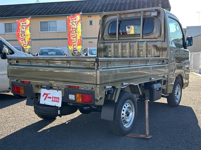 ハイゼットトラック スタンダード 農用スペシャル 4WD 軽トラック CVT 衝突被害軽減システム クリアランスソナー アイドリングストップ ABS ESC エアコン パワーステアリング(11枚目)