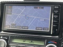 気温に合わせて直感的に操作することで、車内をいつでも快適に保てます。 6
