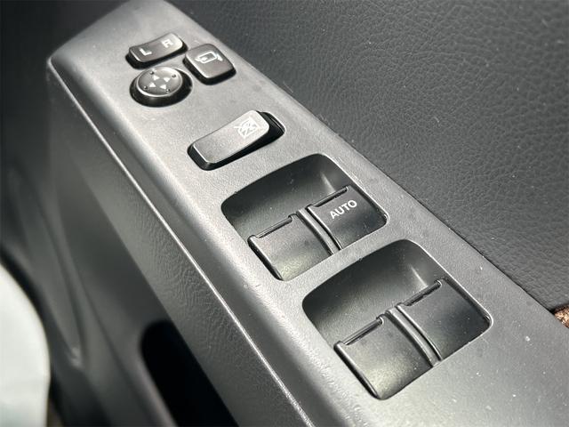 モコ X ナビ TV スマートキー 電動格納ミラー ベンチシート CVT 盗難防止システム ABS CD Bluetooth アルミホイール 衝突安全ボディ エアコン パワーステアリング パワーウィンドウ(11枚目)