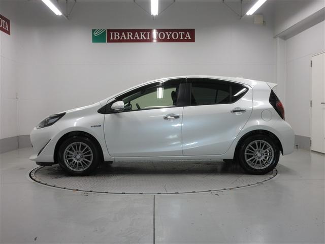 アクア Ｓスタイルブラック　ドライブレコーダー　ＥＴＣ　全周囲カメラ　ナビ　ＴＶ　クリアランスソナー　レーンアシスト　衝突被害軽減システム　アルミホイール　オートマチックハイビーム　オートライト　スマートキー（2枚目）