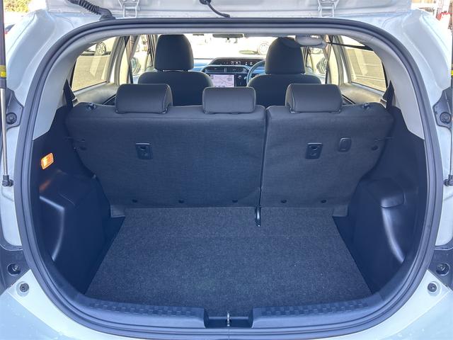 アクア Ｓスタイルブラック　ドライブレコーダー　ＥＴＣ　全周囲カメラ　ナビ　ＴＶ　クリアランスソナー　レーンアシスト　衝突被害軽減システム　アルミホイール　オートマチックハイビーム　オートライト　スマートキー（26枚目）