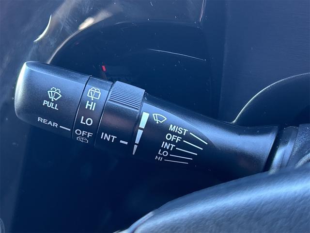 アクア Ｓスタイルブラック　ドライブレコーダー　ＥＴＣ　全周囲カメラ　ナビ　ＴＶ　クリアランスソナー　レーンアシスト　衝突被害軽減システム　アルミホイール　オートマチックハイビーム　オートライト　スマートキー（50枚目）