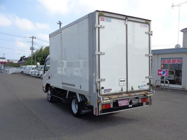 ダイナトラック ２Ｔ　Ｔ　アルミバン　リフト（5枚目）