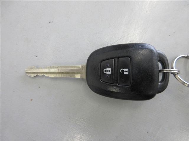 ハイエースバン ロングＤＸ　レンタカーアップ車　キーレスリモコン　ＤＶＤ　テレビ　パワーウインドー　ワンセグテレビ　運転席エアバック　エアコン　パワステ　ＡＢＳ　ＥＴＣ車載器　イモビ　バックガイドモニタ　横滑防止（17枚目）