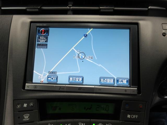 プリウス Ｓ　アルミ付き　スマキー　運転席助手席エアバック　キーレスエントリ　バックモニター付き　ＡＴエアコン　ＥＴＣ付き　イモビ　サイドカーテンエアバック　ＤＶＤ視聴　エアＢ　ＡＢＳ　パワーステアリング　メモナビ（5枚目）