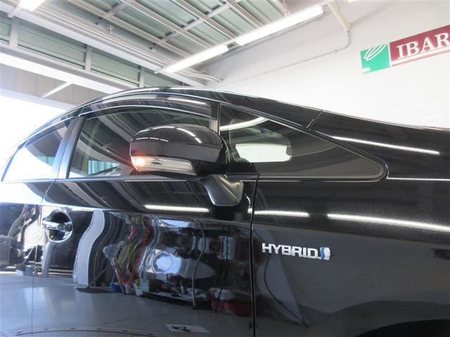 プリウス Ｓ　アルミ付き　スマキー　運転席助手席エアバック　キーレスエントリ　バックモニター付き　ＡＴエアコン　ＥＴＣ付き　イモビ　サイドカーテンエアバック　ＤＶＤ視聴　エアＢ　ＡＢＳ　パワーステアリング　メモナビ（21枚目）